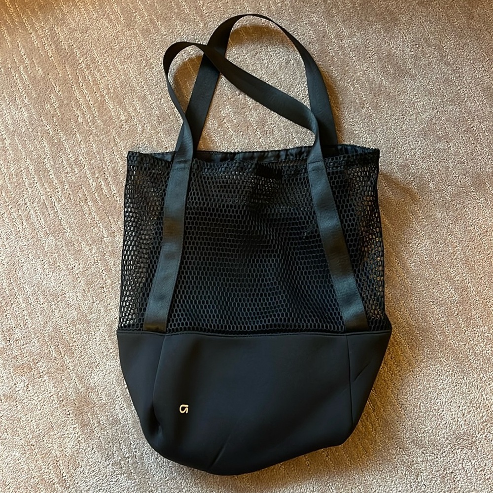 Gap Fit gym bag.
